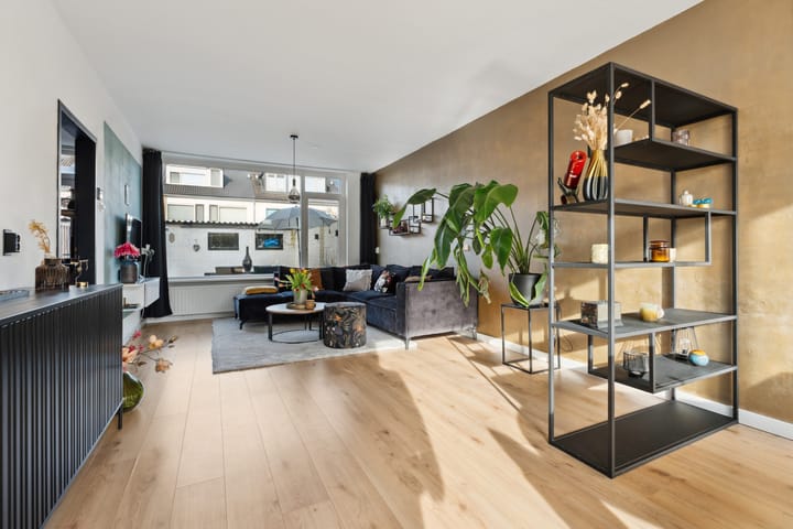 Foto 6 van Dahliastraat 78