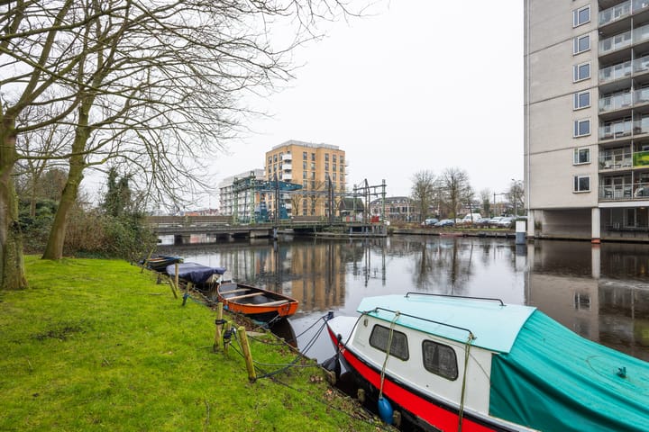 Foto 19 van Haagplein 63