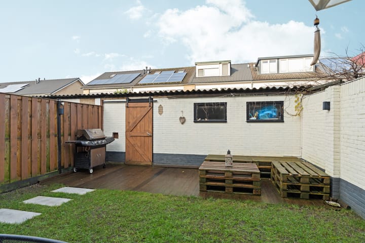 Foto 40 van Dahliastraat 78