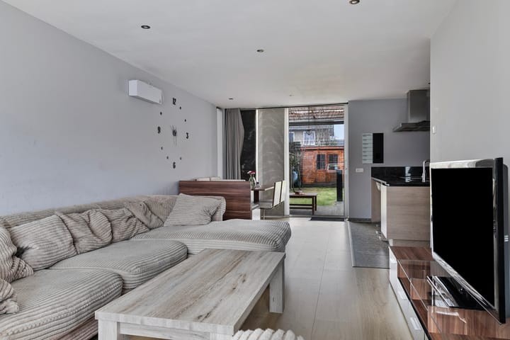 Foto 8 van Dahliastraat 9