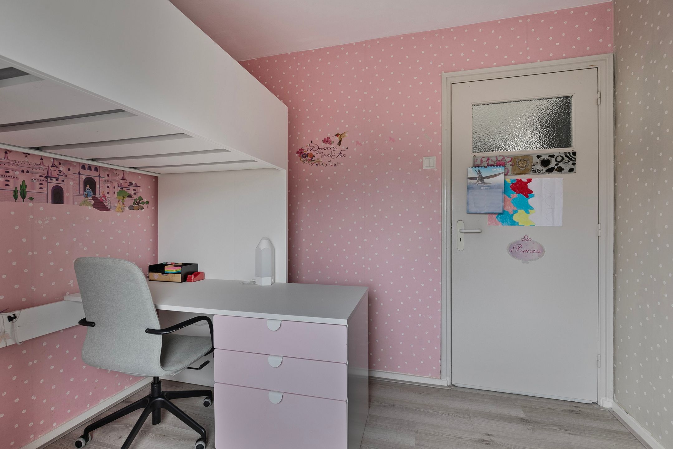 Foto 18 van Dahliastraat 9