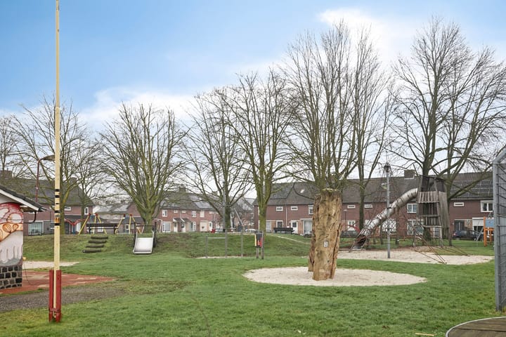 Foto 36 van Dahliastraat 9