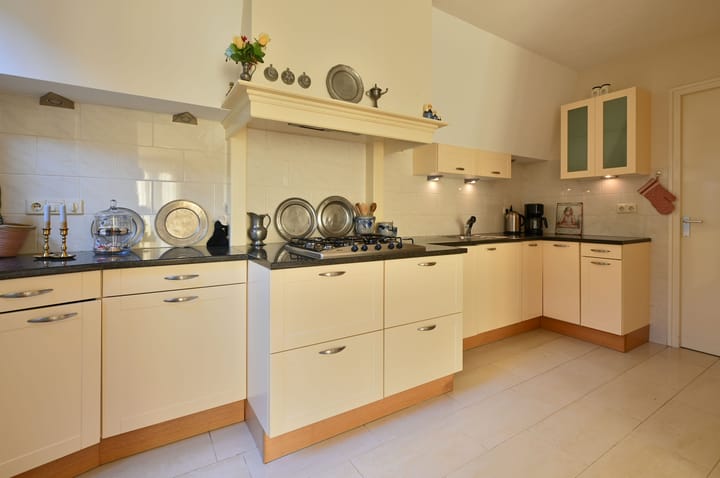 Photo 9 of Rembrandtlaan 2-A