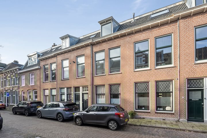 Bekijk foto van Voorhelmstraat 6 A