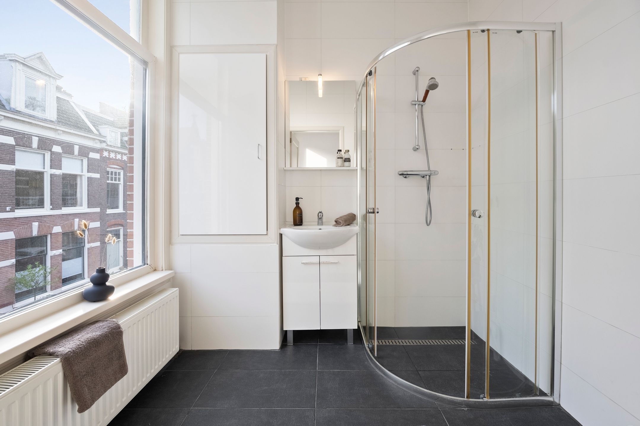 Foto 21 van Voorhelmstraat 6-A