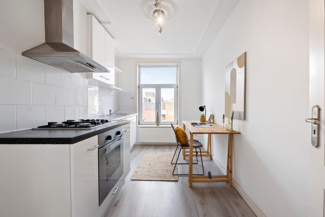 Foto 28 van Voorhelmstraat 6-A