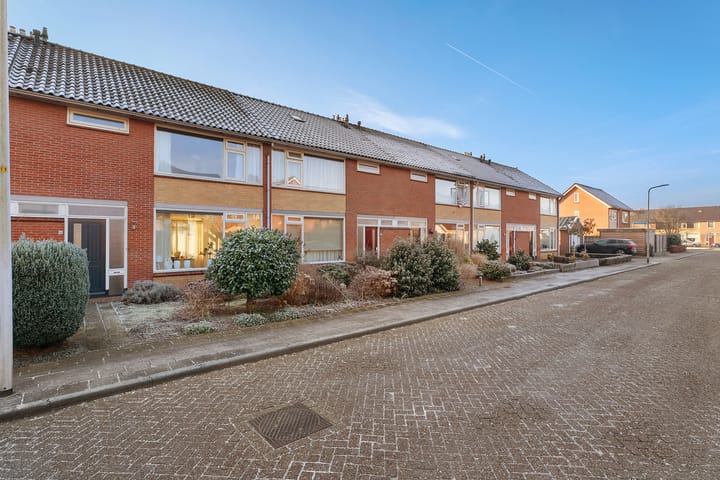 Foto 2 van Meeuwenstraat 14