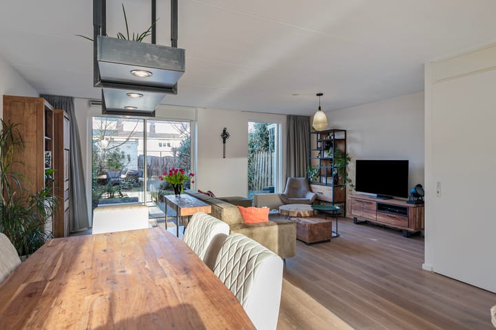 Foto 10 van Capri 40