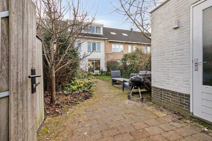 Foto 24 van Capri 40