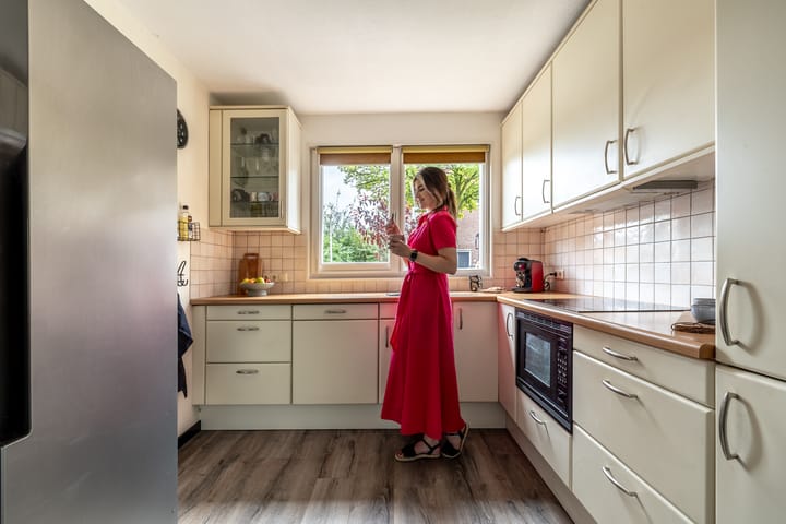 Foto 20 van Kamillestraat 12