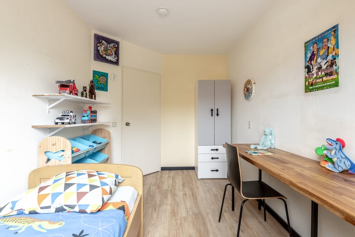 Foto 31 van Kamillestraat 12