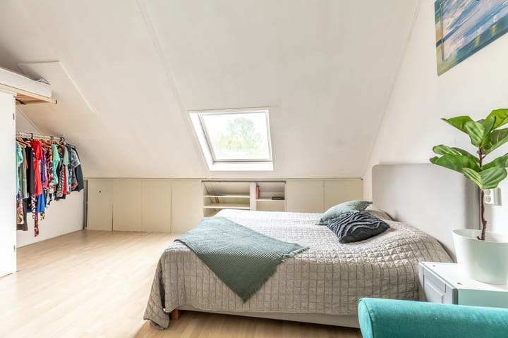 Foto 39 van Kamillestraat 12