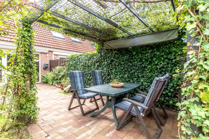 Foto 46 van Kamillestraat 12