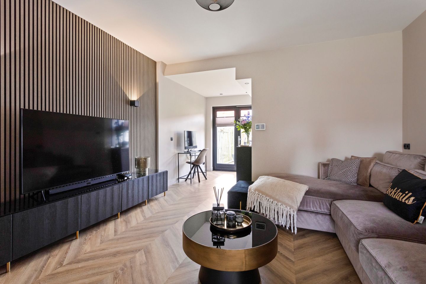 Foto 10 van Oosterstraat 92