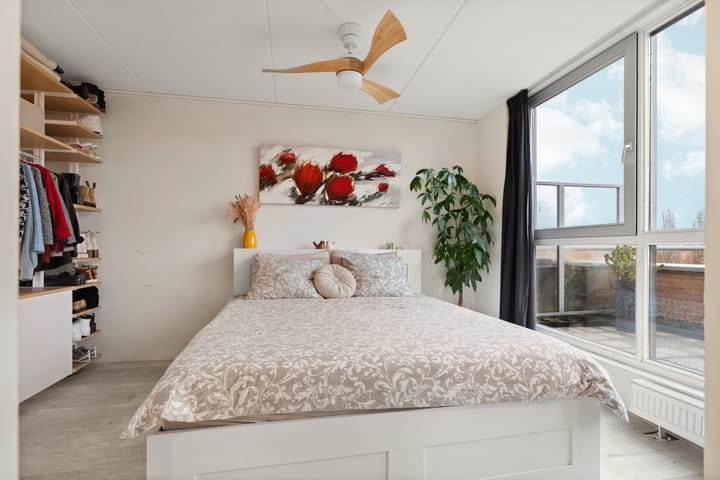 Photo 34 of Kuifjestraat 58