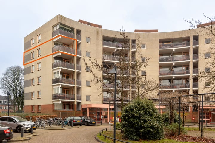 Photo 1 of Plantage 151