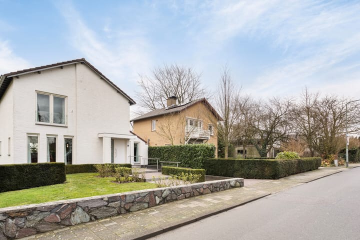 Foto 6 van Langen Akker 17