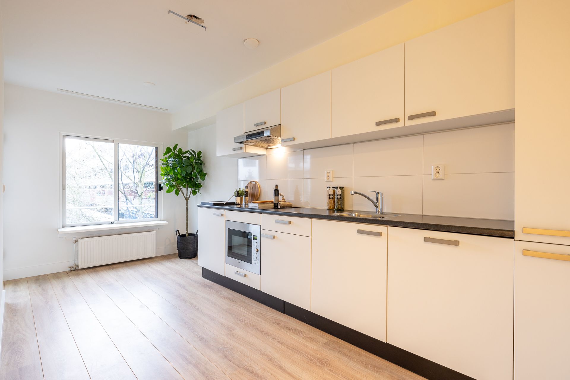 Foto 12 van Crooswijkseweg 91-B