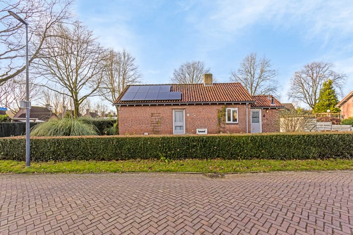 Foto 2 van Pastoor van Houtstraat 15