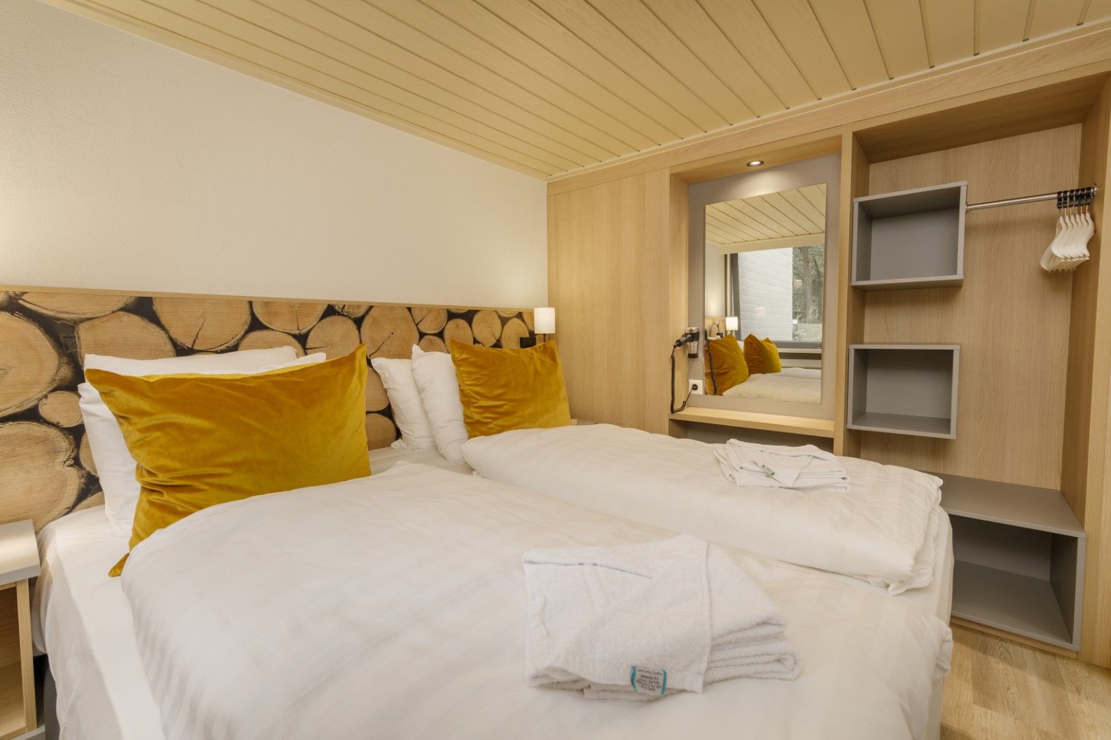 Foto 6 van Slingerweg 1-692