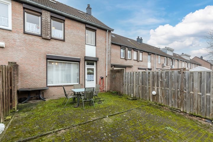 Foto 23 van Frankenstraat 64