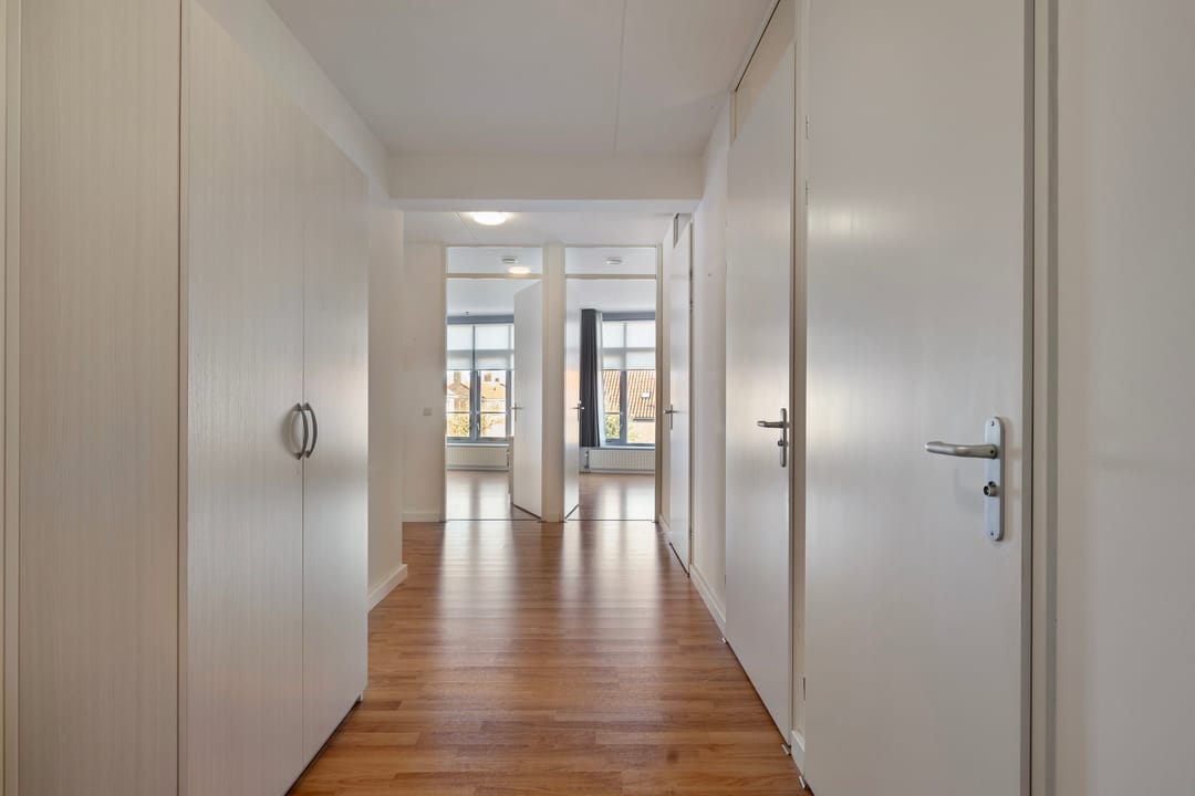 Photo 11 of Evertsenstraat 5-12