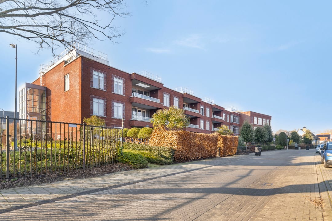 Photo 28 of Evertsenstraat 5-12