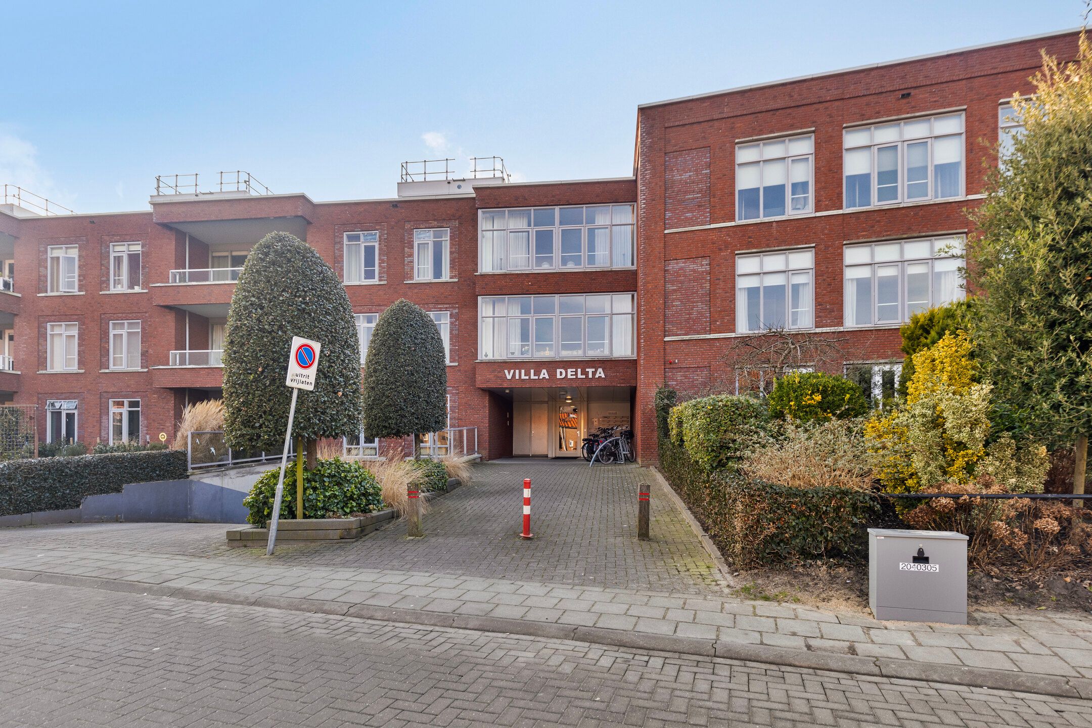 Photo 30 of Evertsenstraat 5-12