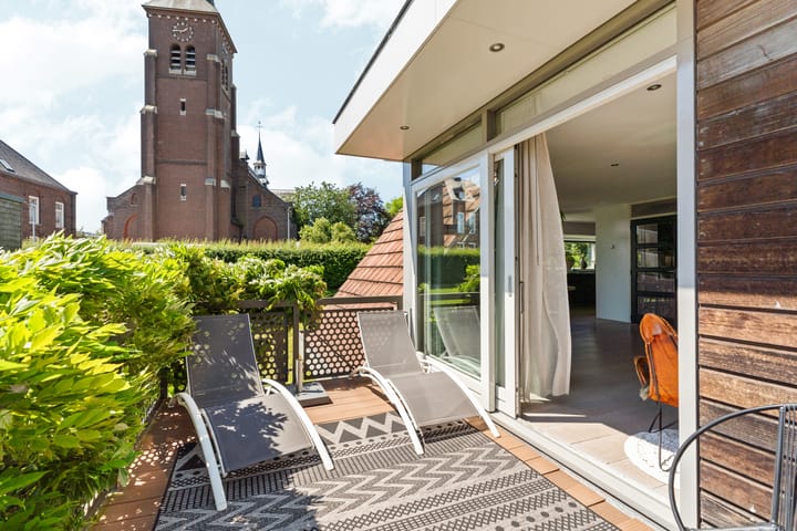 Photo 47 of Loeffenstraat 26