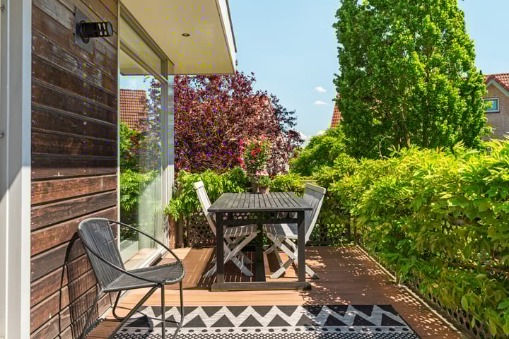 Photo 48 of Loeffenstraat 26