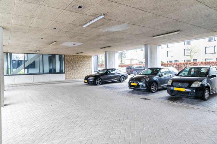 Photo 20 of Marie Curiestraat 27