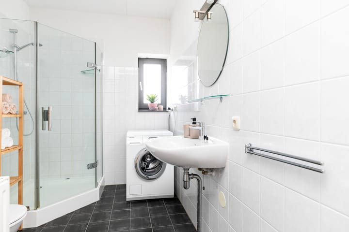 Photo 19 of Marie Curiestraat 27