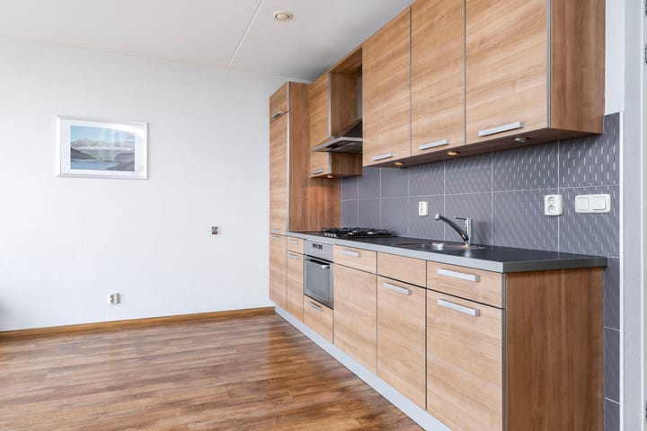 Photo 16 of Marie Curiestraat 27