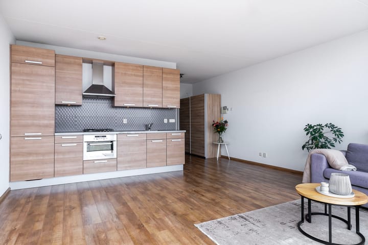 Photo 14 of Marie Curiestraat 27