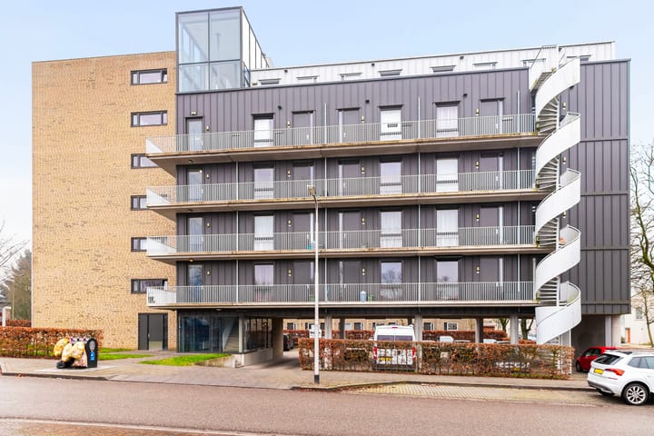 Photo 21 of Marie Curiestraat 27