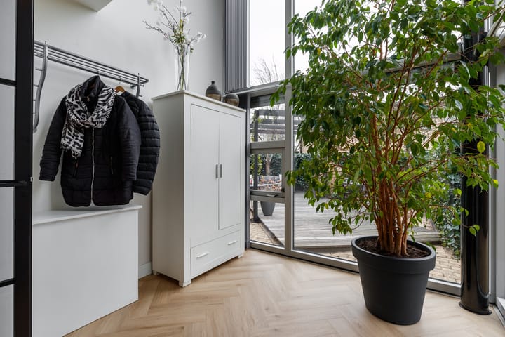 Foto 3 van Karl Millöckerhof 20