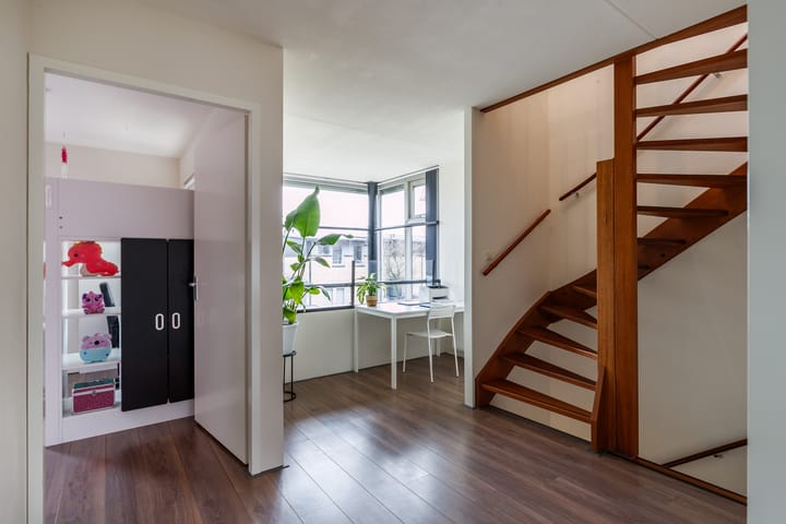 Foto 16 van Karl Millöckerhof 20