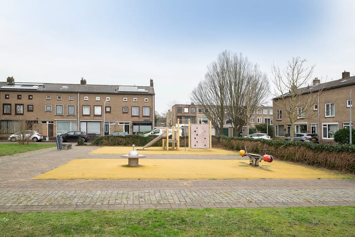 Foto 34 van Herman Heijermansplein 5