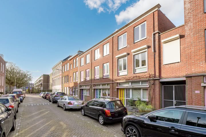 Foto 51 van Van der Duynstraat 141