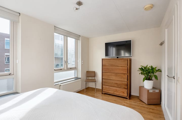 Foto 34 van Van der Duynstraat 141