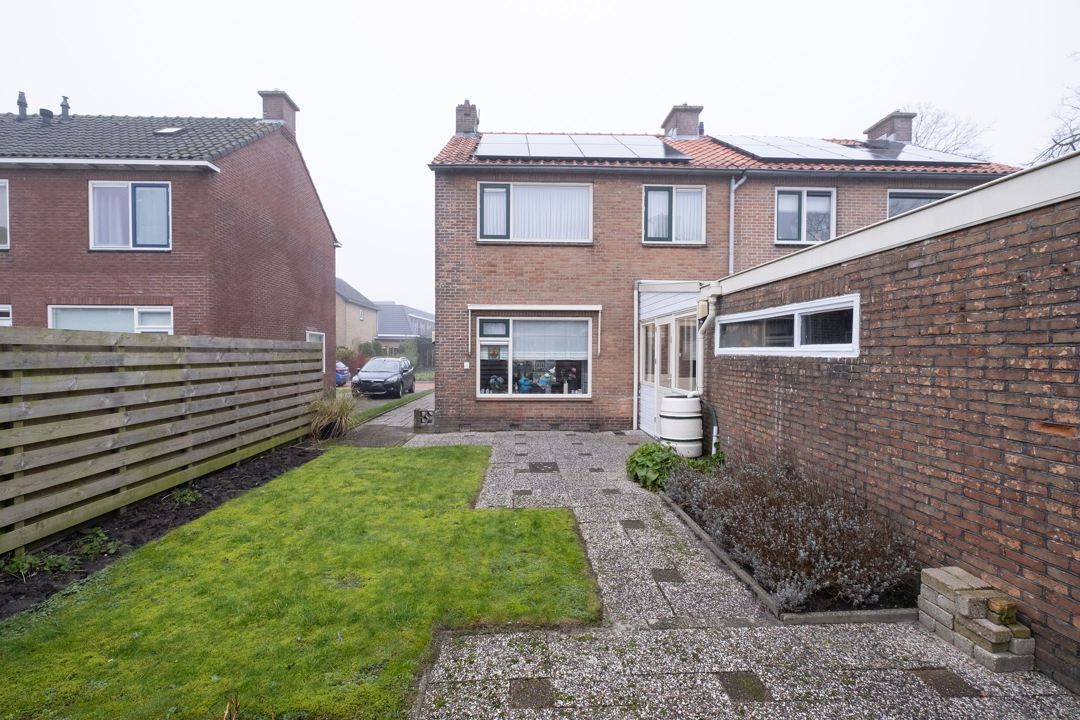 Foto 15 van van Duivenvoordestraat 3