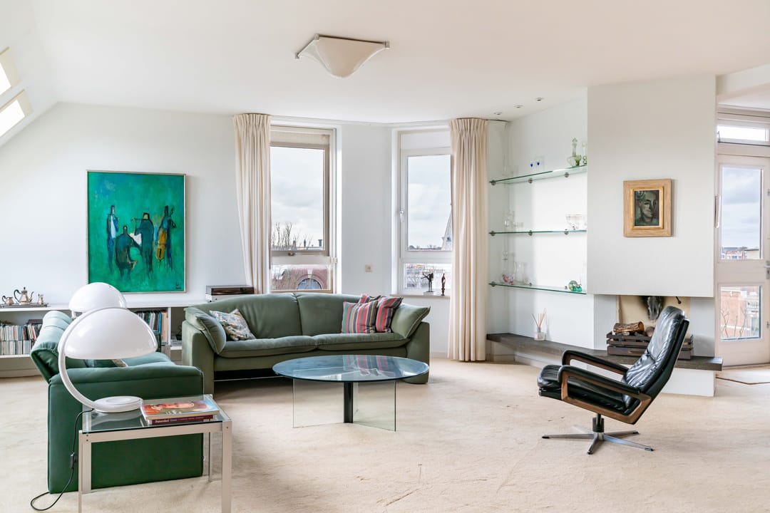 Foto 8 van Johan van Oldenbarneveltlaan 23-H