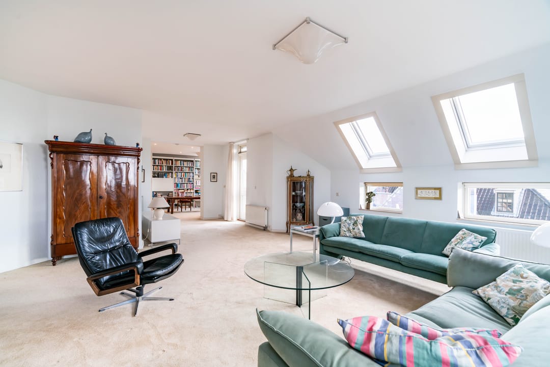 Foto 11 van Johan van Oldenbarneveltlaan 23-H