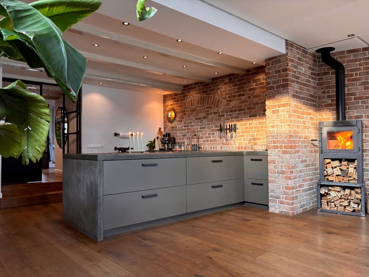 Foto 1 van Helmichstraat 9