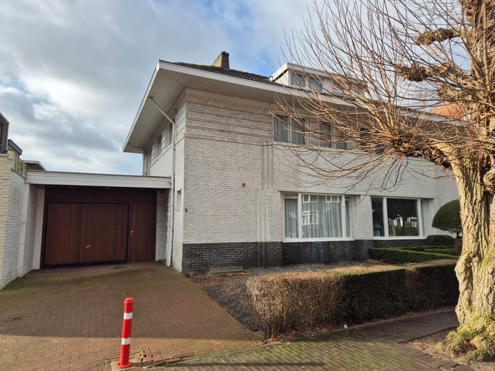 Foto 1 van Prins de Lignestraat 1