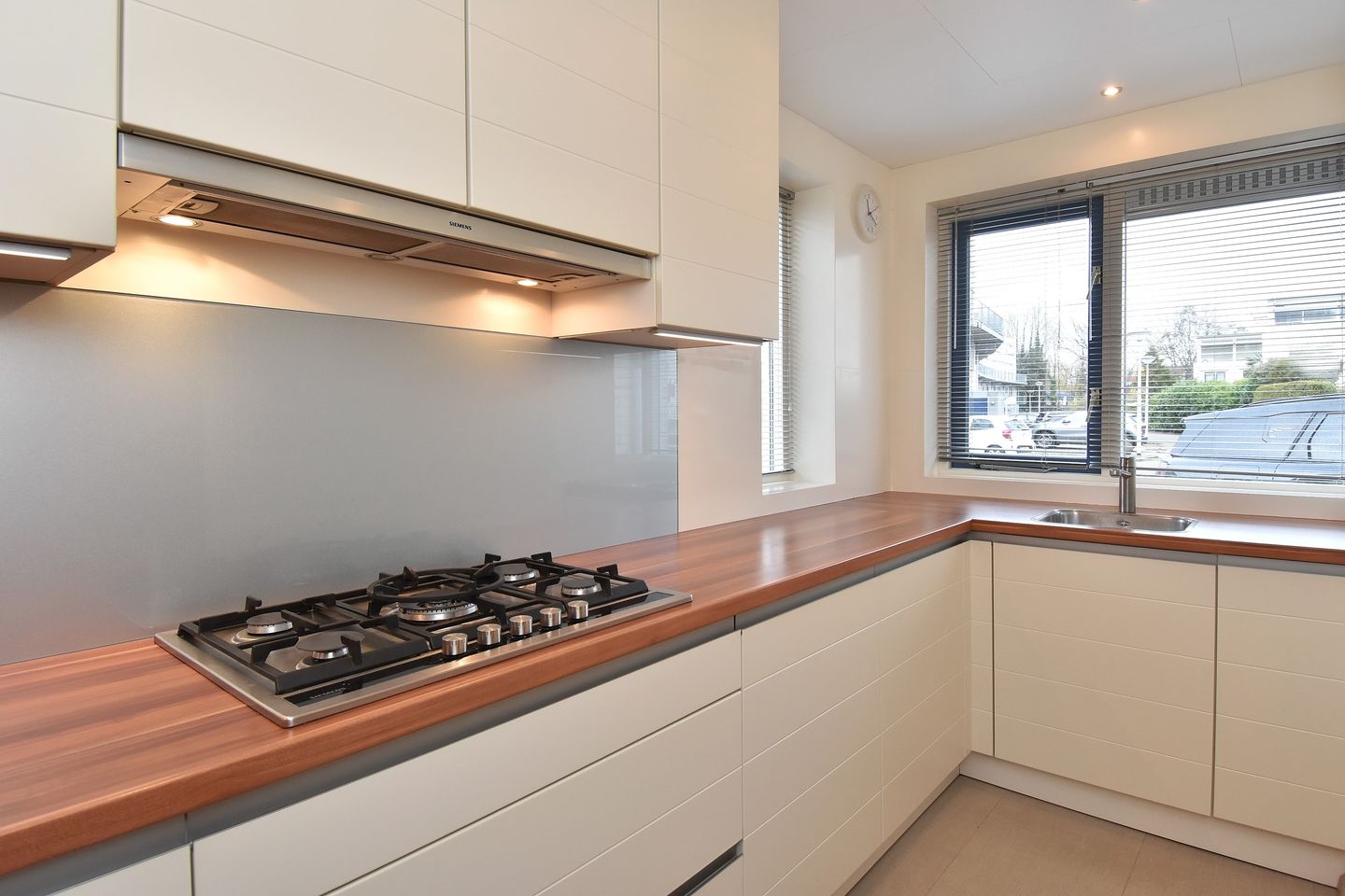 Foto 14 van Ir. van der Sluijsplantsoen 36