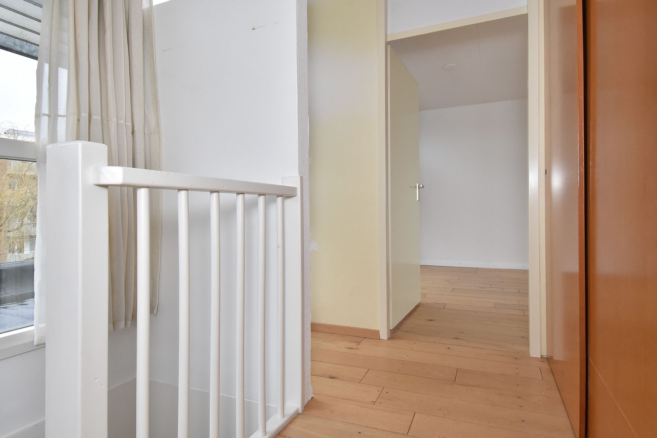 Foto 42 van Ir. van der Sluijsplantsoen 36