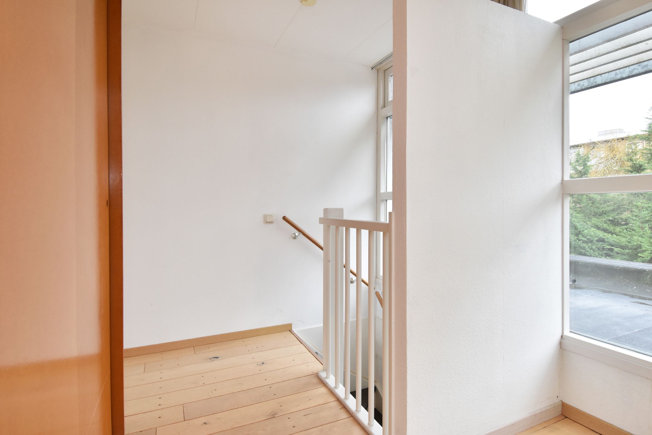 Foto 45 van Ir. van der Sluijsplantsoen 36