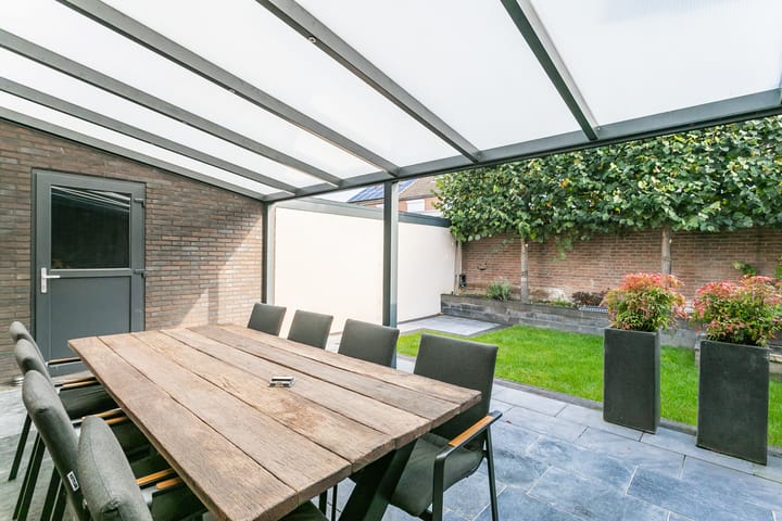 Foto 30 van Rosastraat 5