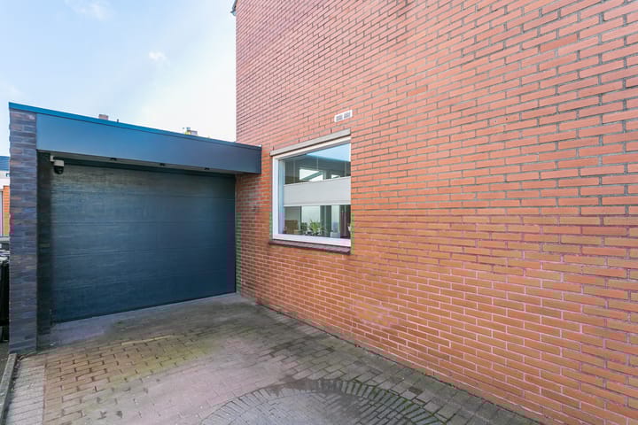 Foto 33 van Rosastraat 5